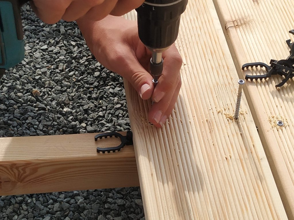 Distanční terasová podložka 7mm 