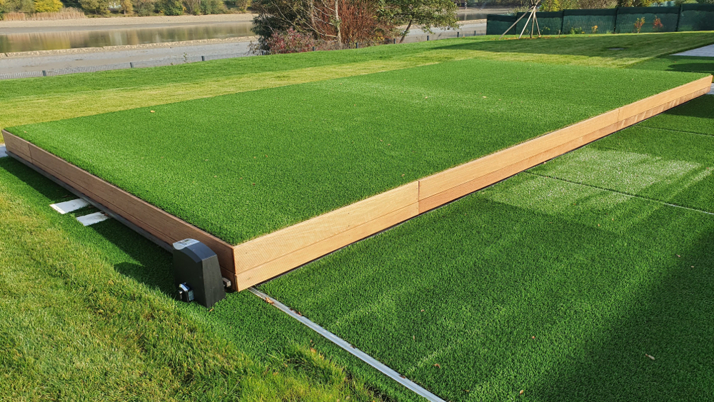 Pojízdná terasa s příčným posunem k bazénu 4m x 8m čtyřkolejnicová